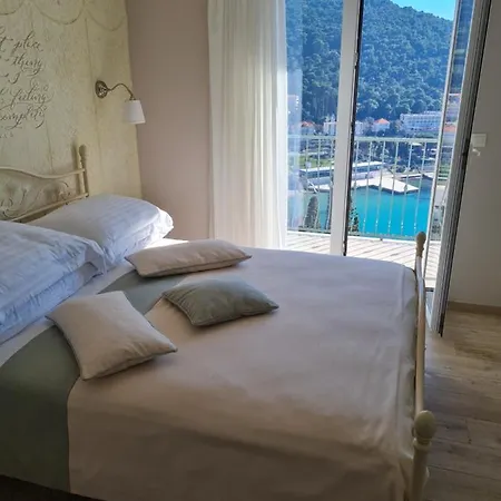 Boban Deluxe * Dubrovnik